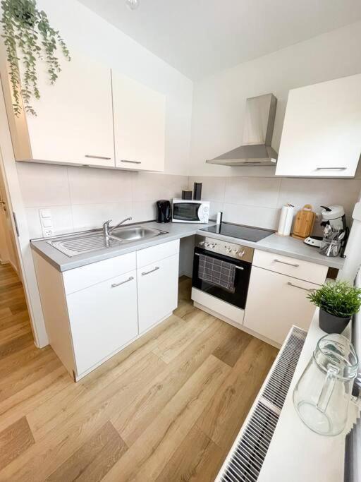 Lüneburg +Stadtruhe+ Niedliche Appartment Mit Garten מראה חיצוני תמונה
